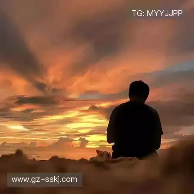 裘炼楠